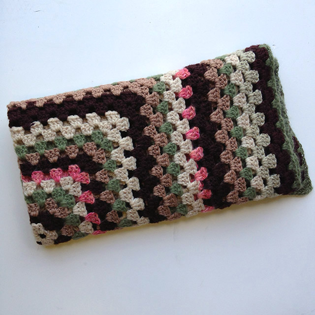 BLANKET (Throw), Crochet 1970s Brown Pink Green